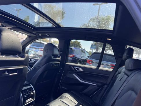 Used 2022 BMW X5 xDrive40i w/ M Sport Package AWD/4WD image 24