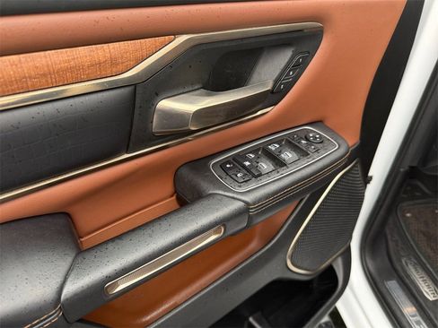 Used 2022 RAM 1500 Limited w/ Trailer Tow Group image 11