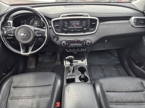 Used 2016 Kia Sorento EX w/ EX Premium Package image 14