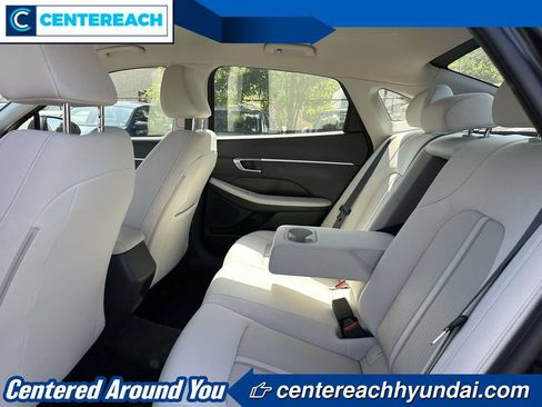 Used 2023 Hyundai Sonata SEL w/ Cargo Package FWD image 10