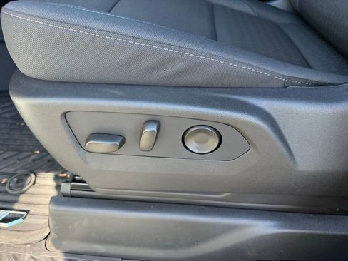 New 2026 Chevrolet Silverado 1500 Custom Trail Boss w/ LPO, Dark Essentials Package image 12