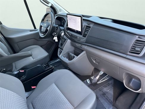Used 2022 Ford Transit 350 XLT image 15
