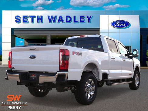 New 2026 Ford F250 Lariat w/ Lariat Premium Package AWD/4WD image 2
