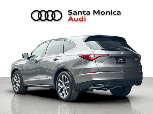 Used 2023 Acura MDX FWD w/ Technology Package image 6