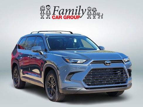 New 2026 Toyota Grand Highlander XLE image 2