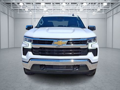 Certified 2024 Chevrolet Silverado 1500 LT AWD/4WD image 3