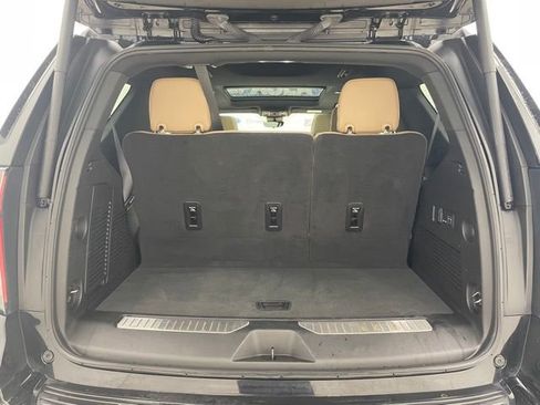 Used 2024 Chevrolet Tahoe Premier w/ Premium Package 2 image 15