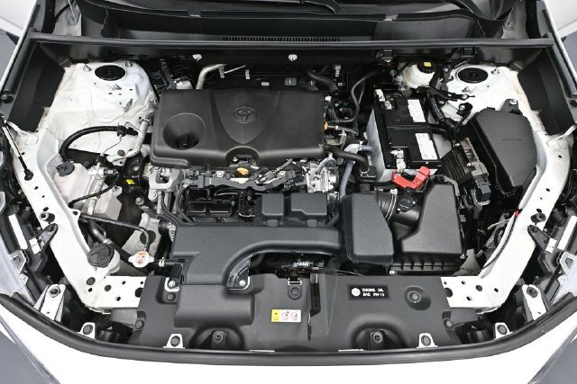 Used 2025 Toyota RAV4 LE FWD image 39