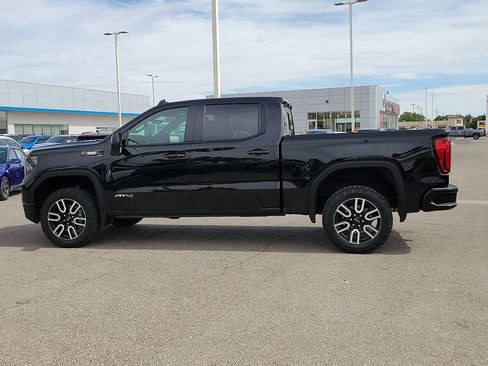 Used 2023 GMC Sierra 1500 AT4 w/ Technology Package AWD/4WD image 6