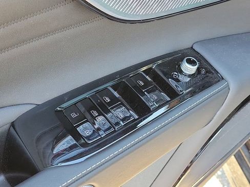 New 2025 Maserati Grecale Modena image 21