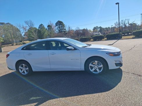 Certified 2024 Chevrolet Malibu LT image 6