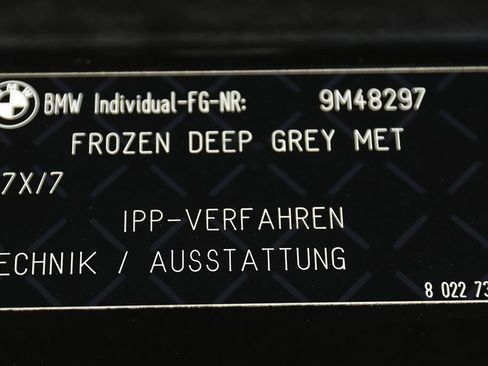 Used 2022 BMW X7 xDrive40i w/ M Sport Package image 60