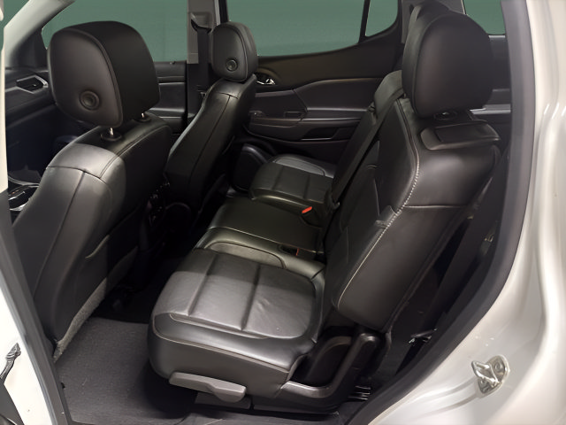Used 2020 GMC Acadia SLT FWD image 13