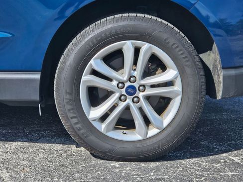 Used 2020 Ford Edge SEL w/ Convenience Package FWD image 5