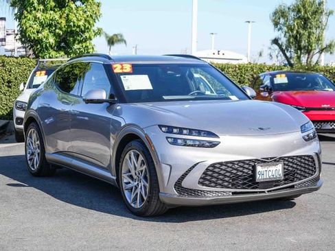 Used 2023 Genesis GV60 Advanced AWD/4WD image 3
