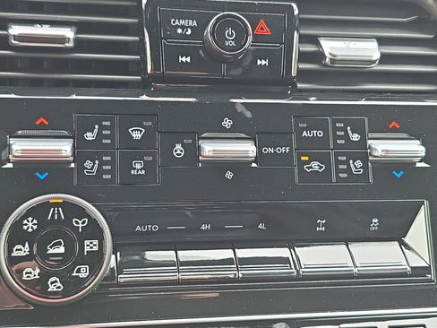 New 2026 Nissan Armada PRO-4X image 25