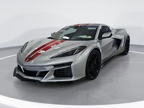 Used 2026 Chevrolet Corvette E-Ray AWD/4WD image 9