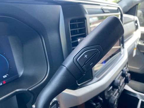 New 2026 Ford F250 XLT w/ XLT Premium Package AWD/4WD image 24