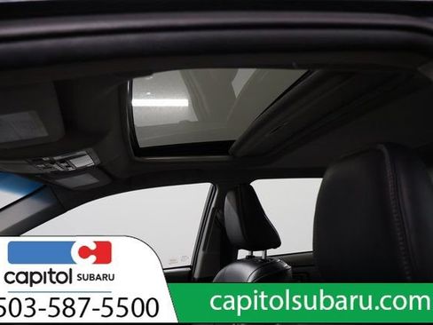 Used 2017 Toyota Camry XLE w/ Moonroof Package FWD image 15