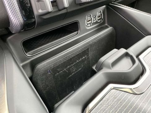 Used 2020 RAM 1500 Limited w/ Black Appearance Package image 34