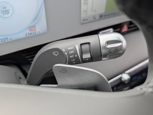 Certified 2024 Hyundai Ioniq 5 SEL RWD image 30