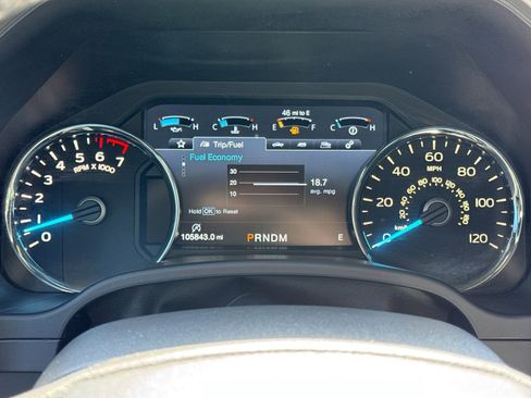 Used 2019 Ford F150 Lariat w/ Equipment Group 502A Luxury AWD/4WD image 40