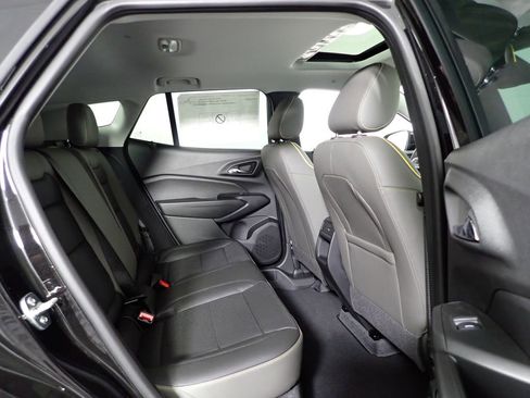 New 2026 Chevrolet Trax ACTIV w/ Sunroof Package image 29