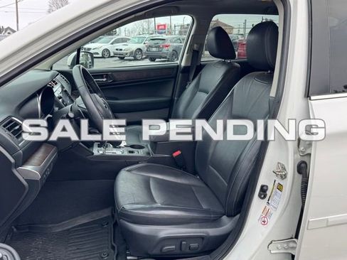 Used 2017 Subaru Outback 2.5i Limited image 10
