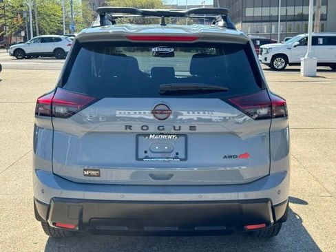 Used 2026 Nissan Rogue SV w/ Rock Creek Premium Package AWD/4WD image 4