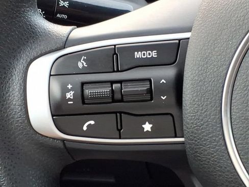 Used 2025 Kia K5 LXS FWD image 28