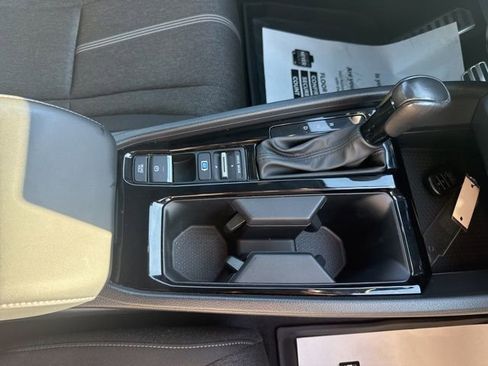 Used 2024 Honda Accord Sport image 10