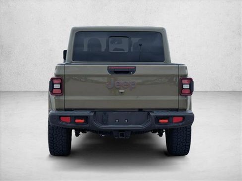 Used 2025 Jeep Gladiator Mojave image 7