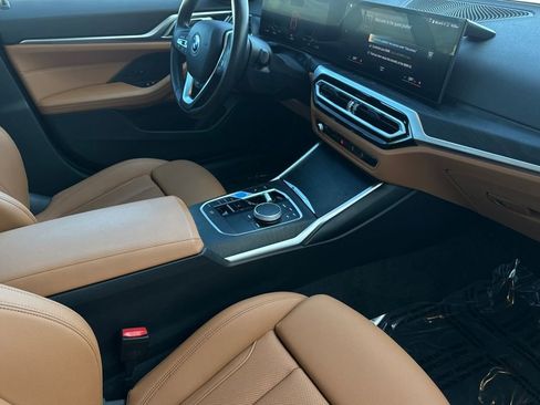 Used 2023 BMW i4 eDrive35 w/ Premium Package image 17