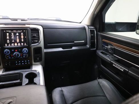 Used 2016 RAM 3500 Laramie w/ Convenience Group image 81