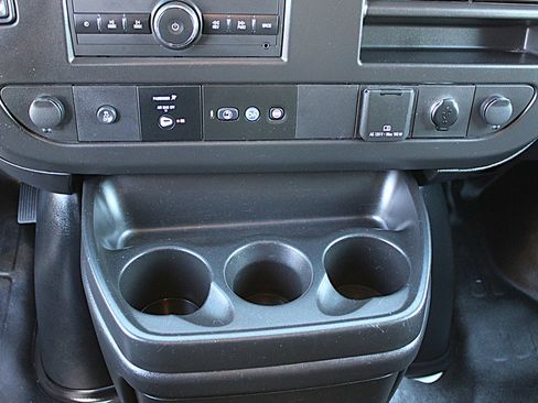 Used 2021 Chevrolet Express 2500 w/ Driver Convenience Package image 26