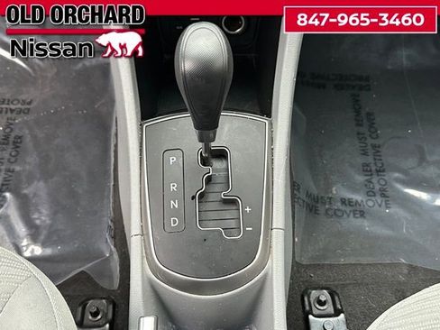 Used 2016 Hyundai Accent SE image 13