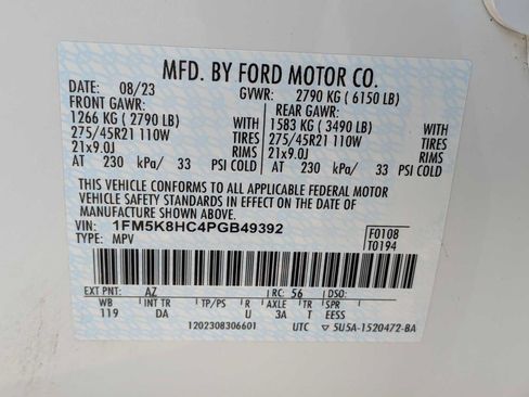 Certified 2023 Ford Explorer Platinum w/ Technology Package AWD/4WD image 29