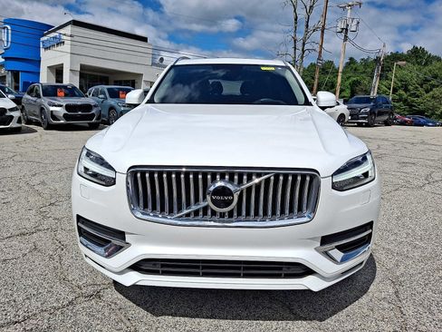 Used 2022 Volvo XC90 T8 Inscription AWD/4WD image 2