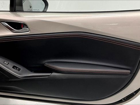 Used 2023 MAZDA MX-5 Miata Grand Touring image 22