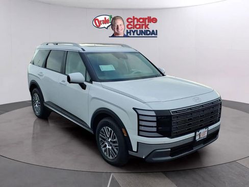 New 2026 Hyundai Palisade SEL FWD image 7