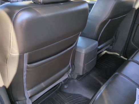 Used 2015 Nissan Xterra PRO-4X image 18