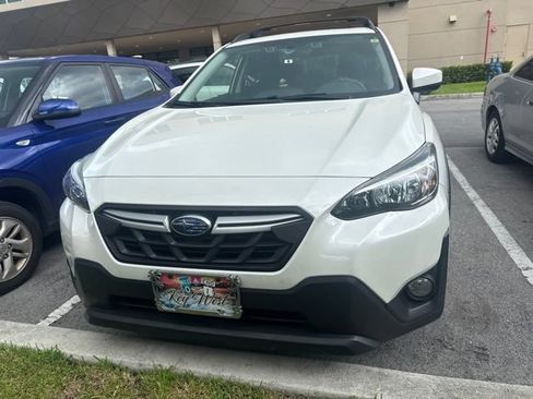 Used 2023 Subaru Crosstrek 2.0i Premium AWD/4WD image 2