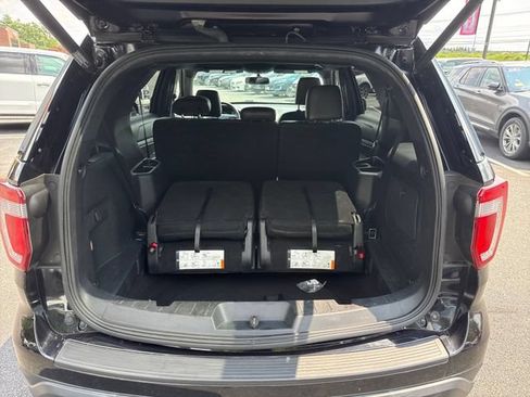 Used 2019 Ford Explorer XLT w/ Equipment Group 202A AWD/4WD image 15