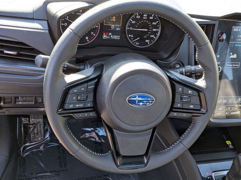 Used 2025 Subaru Forester Premium AWD/4WD image 15