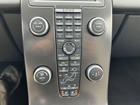 Used 2013 Volvo C30 image 14