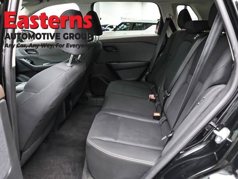 Used 2023 Nissan Rogue S AWD/4WD image 21