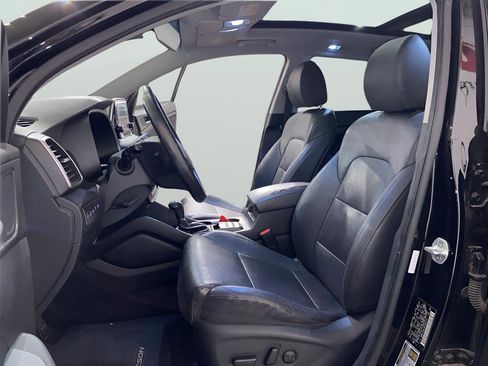 Used 2019 Hyundai Tucson Ultimate image 10