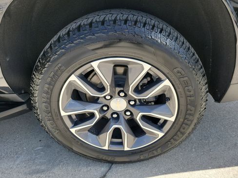 Used 2023 Chevrolet Suburban LS w/ Driver Alert Package AWD/4WD image 32