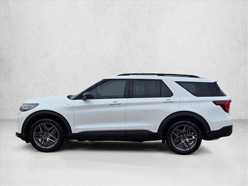 New 2026 Ford Explorer ST-Line w/ ST-Line Street Pack RWD image 5