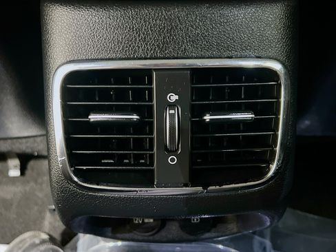 Used 2020 Kia Optima Premium FWD image 19